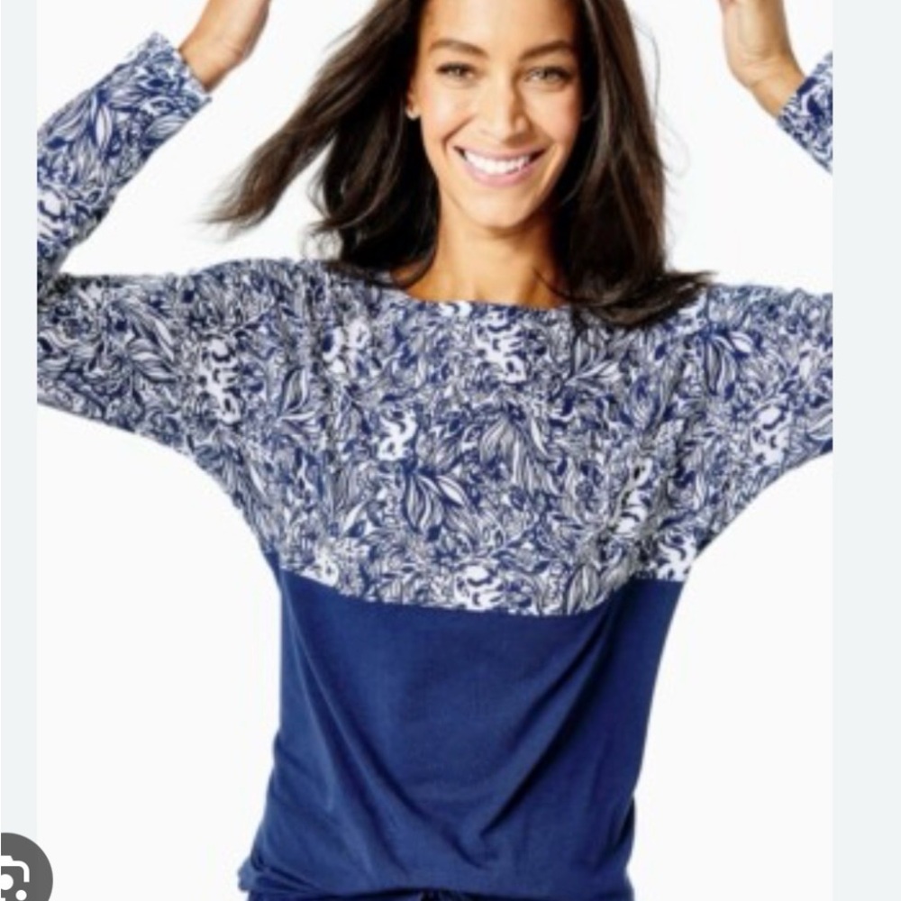 Lilly Pulitzer Finn Navy and White Botanical Print Top
